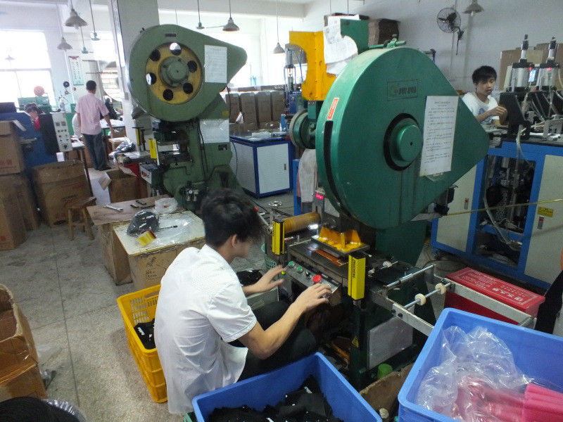Shenzhen Zhongda Hook &amp; Loop Co., Ltd fabrikant productielijn